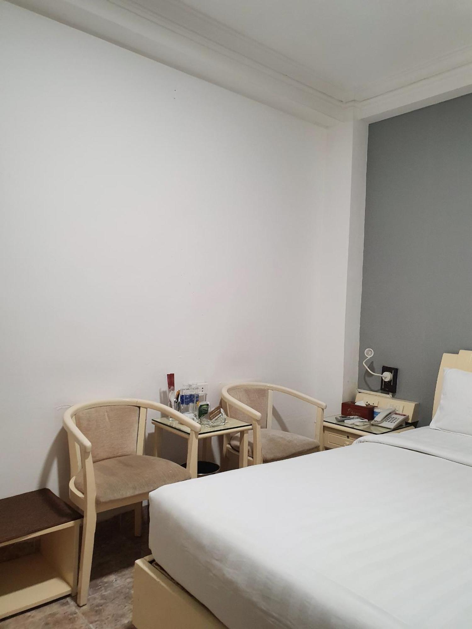 A25 Hotel - 22 Nguyen Cu Trinh Хошимин Екстериор снимка