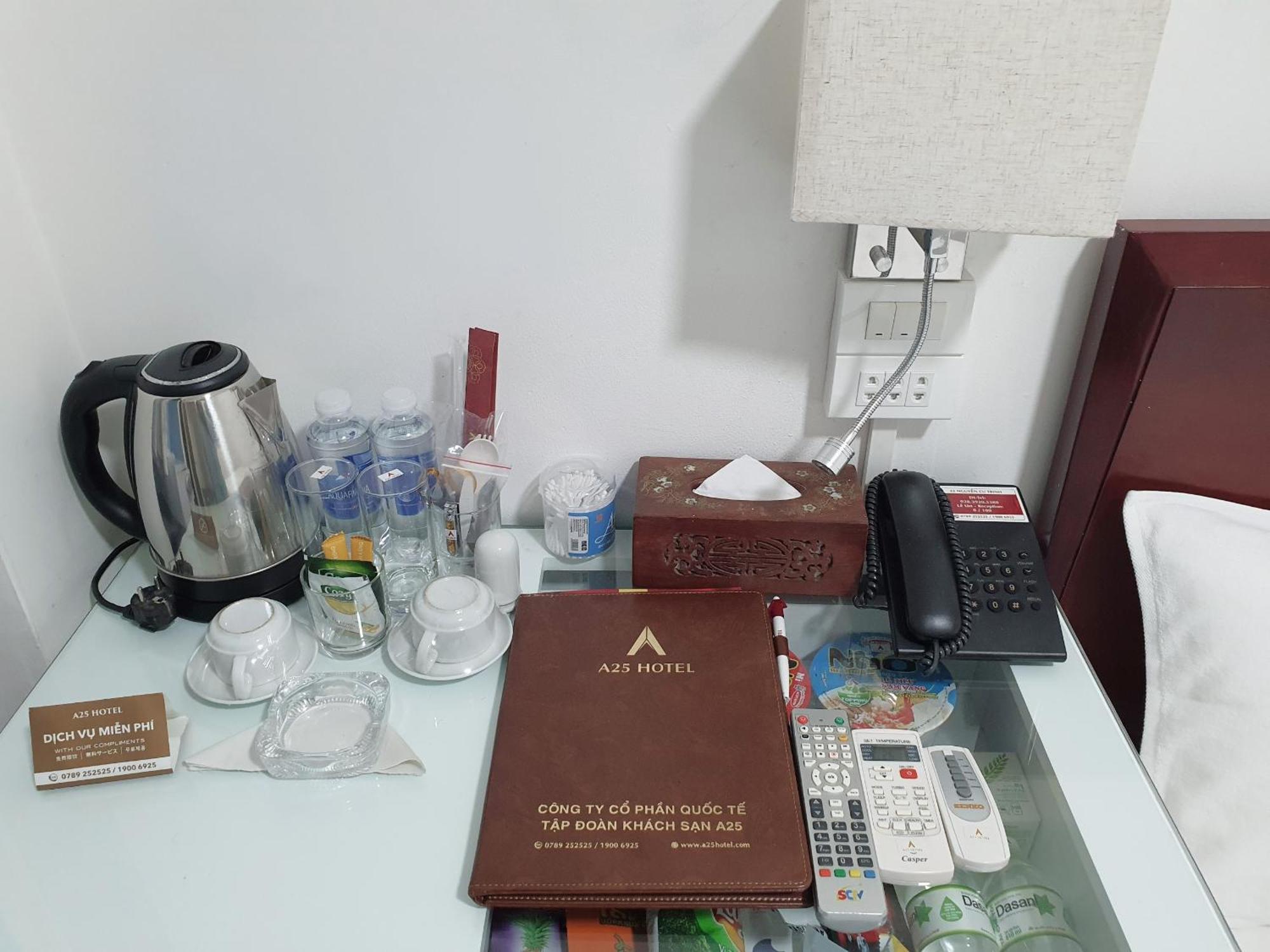 A25 Hotel - 22 Nguyen Cu Trinh Хошимин Екстериор снимка