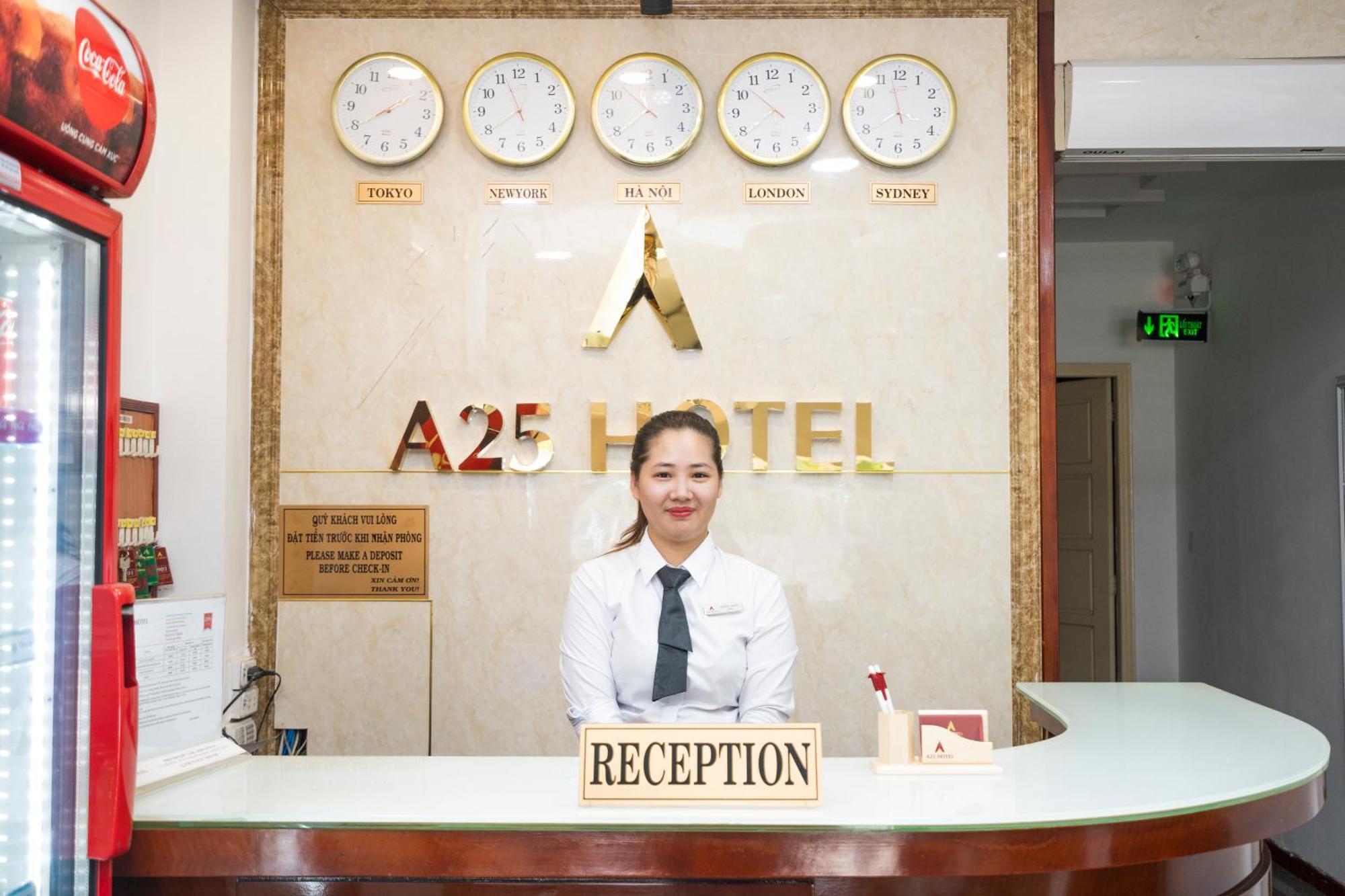 A25 Hotel - 22 Nguyen Cu Trinh Хошимин Екстериор снимка
