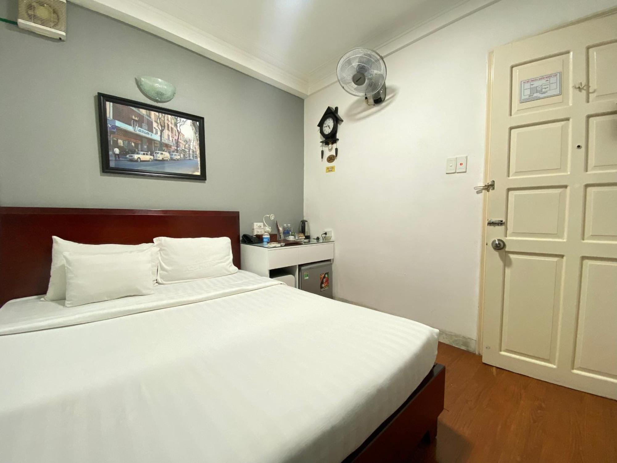 A25 Hotel - 22 Nguyen Cu Trinh Хошимин Екстериор снимка