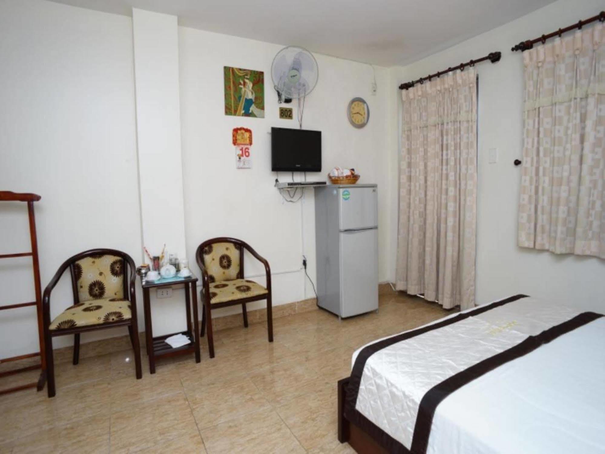 A25 Hotel - 22 Nguyen Cu Trinh Хошимин Екстериор снимка